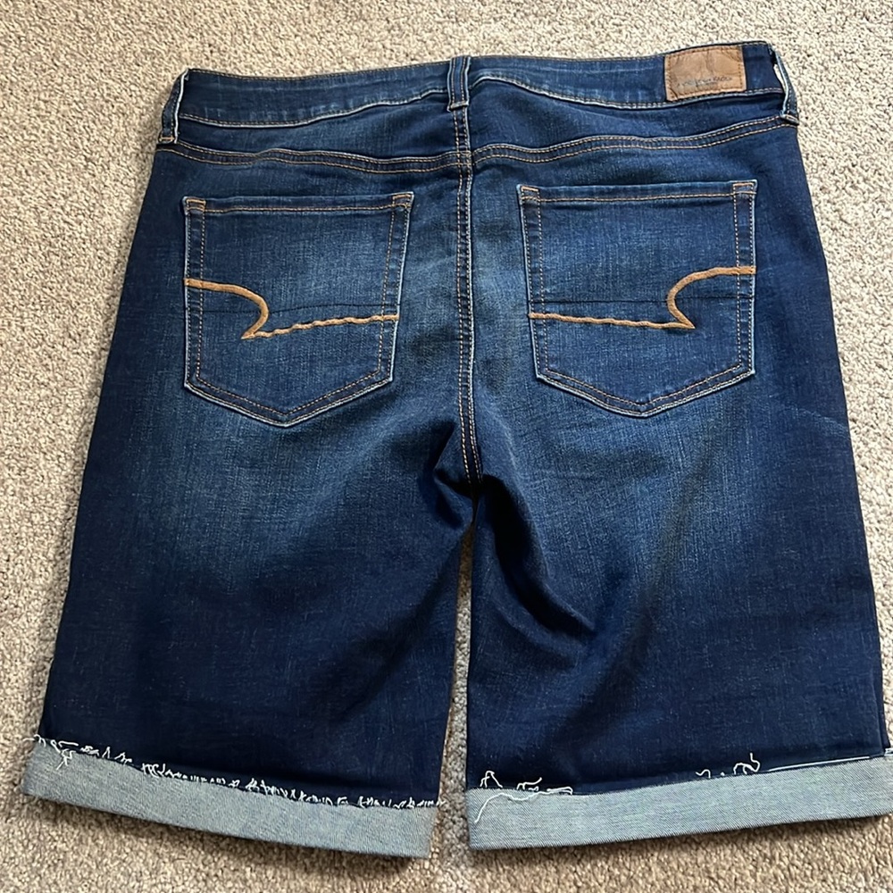 NWT American Eagle Skinny Bermuda Shorts-Size 10 - Picture 2 of 7